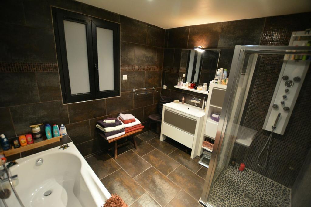 Maison D'Hotes Les Coudreaux Rueil-Malmaison Esterno foto